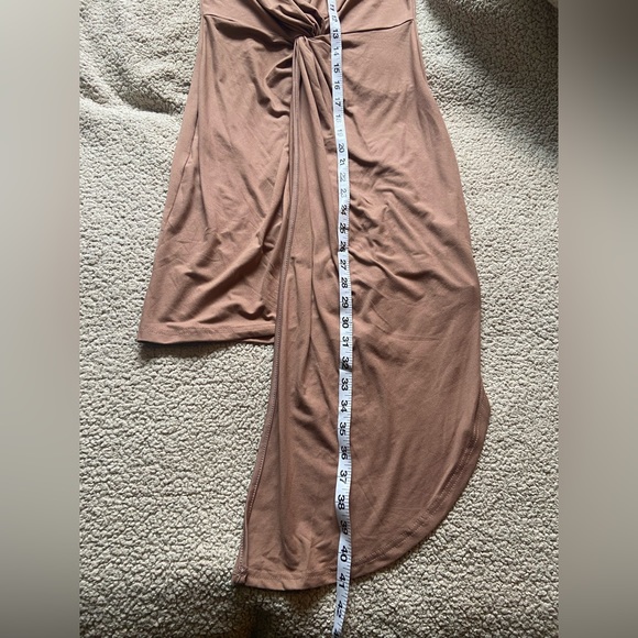 🌸 SHEIN 🌸 nude twist halter dress - Picture 7 of 7